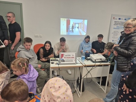 Srednja šola Ravne strokovna konferenca in Dan ustvarjalnosti (14)